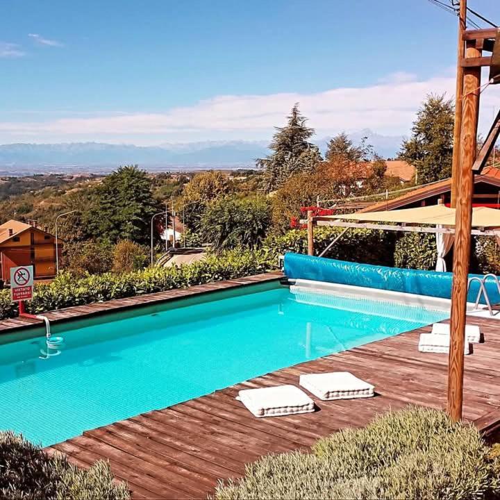La Tana Dello Scoiattolo - Adults Only Panzió Murazzano  Kültér fotó